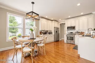 71 Compton St, Belford, NJ 07718 - Photo 17
