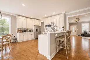 71 Compton St, Belford, NJ 07718 - Photo 15