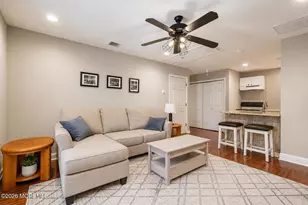 71 Compton St, Belford, NJ 07718 - Photo 35