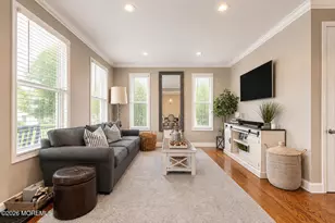 71 Compton St, Belford, NJ 07718 - Photo 7
