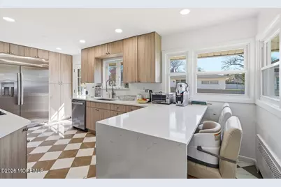 227 Chatham Avenue, Oakhurst, NJ 07755 - Photo 9