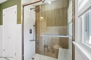 227 Chatham Ave, Oakhurst, NJ 07755 - Photo 15