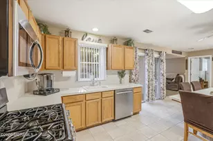 1117 S Maplecrest Ct, Toms River Township, NJ 08753 - Photo 15