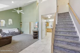 1117 S Maplecrest Ct, Toms River Township, NJ 08753 - Photo 9