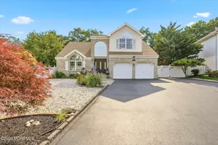 1117 S Maplecrest Ct, Toms River Township, NJ 08753 - Photo 3