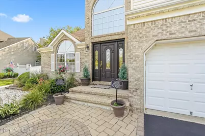1117 S Maplecrest Court, Toms River Township, NJ 08753 - Photo 5