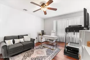 248 Church St, Belford, NJ 07718 - Photo 27