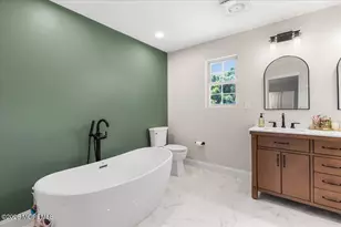 248 Church St, Belford, NJ 07718 - Photo 23