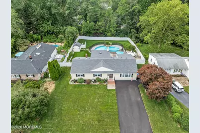 11 Forest Drive, Middletown, NJ 07748 - Photo 5