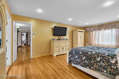 30 Scott Drive, Morganville, NJ 07751 - Photo 21