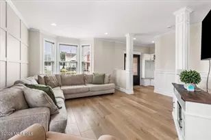 2 Devonshire Dr, Hazlet Township, NJ 07730 - Photo 9