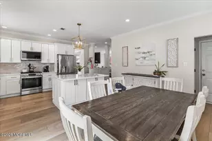 2 Devonshire Dr, Hazlet Township, NJ 07730 - Photo 19