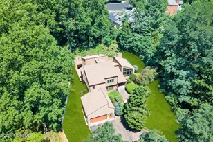 6 Sugar Ln, Holmdel, NJ 07733 - Photo 49