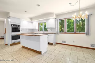 6 Sugar Ln, Holmdel, NJ 07733 - Photo 17