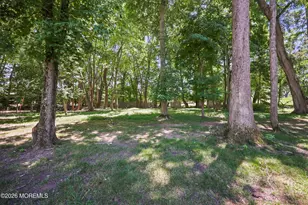 19 Vail Valley Dr, Manalapan Township, NJ 07726 - Photo 43