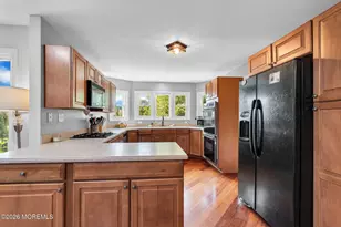 28 Five Points Road, Freehold, NJ 07728 - Photo 19