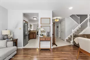 288 Century Way, Manalapan Township, NJ 07726 - Photo 9