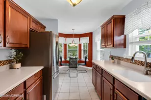 71 Santa Rosa Ln, Tinton Falls, NJ 07724 - Photo 9