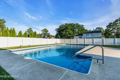 135 Coachman Drive N, Freehold, NJ 07728 - Photo 35