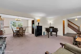135 Coachman Dr N, Freehold, NJ 07728 - Photo 11