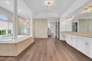 2 Kirsten Dr, Freehold, NJ 07728 - Photo 43