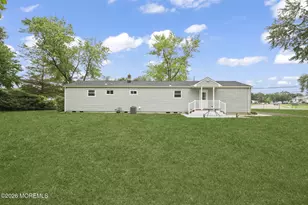 13 Maple Ln, Howell Township, NJ 07731 - Photo 25