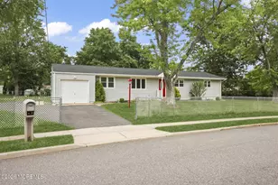 13 Maple Ln, Howell Township, NJ 07731 - Photo 31