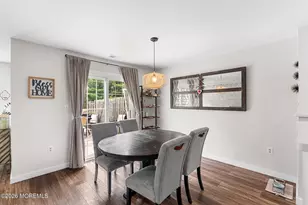 20 Harbor Cir, Freehold, NJ 07728 - Photo 11