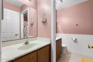 20 Harbor Cir, Freehold, NJ 07728 - Photo 29