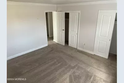 60 Manchester Court #E, Freehold, NJ 07728 - Photo 11