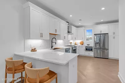 60 Hudson Avenue, Red Bank, NJ 07701 - Photo 3