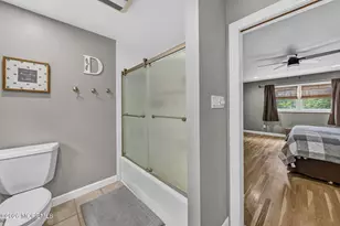 146 Juniper Dr, Freehold, NJ 07728 - Photo 33