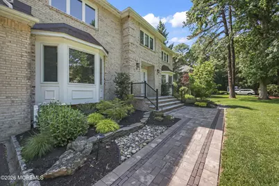 58 Jeanine Court, Manalapan Township, NJ 07726 - Photo 5