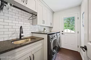 58 Jeanine Ct, Manalapan Township, NJ 07726 - Photo 25