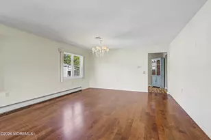 17 Freeport Ct, Toms River Township, NJ 08757 - Photo 11