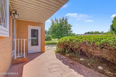 17 Freeport Court, Toms River Township, NJ 08757 - Photo 5