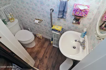 105 E Bay Avenue, Manahawkin, NJ 08050 - Photo 21