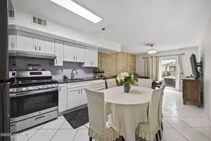 29 English Club Dr, Englishtown, NJ 07726 - Photo 7