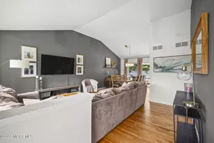 11 Cedarcrest Dr, Neptune Township, NJ 07753 - Photo 5