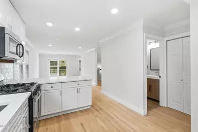21 New Street, Sea Bright, NJ 07760 - Photo 9