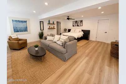 530 Palmer Avenue, Belford, NJ 07718 - Photo 29