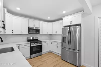 48 5th Street, Fords, NJ 08863 - Photo 11