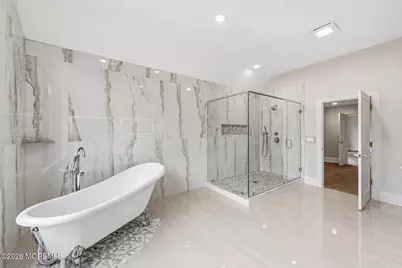 15 Hobart Street, Marlboro Township, NJ 07746 - Photo 45