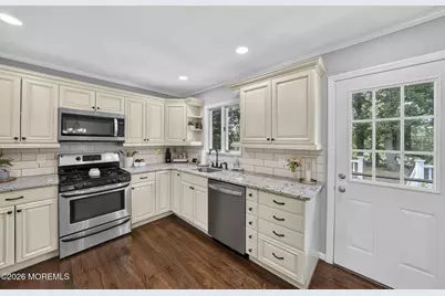290 Riveredge Road, Tinton Falls, NJ 07724 - Photo 7