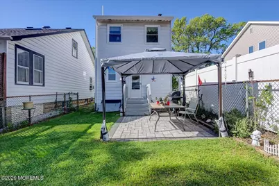 945 N Concourse, Aberdeen Township, NJ 07735 - Photo 23