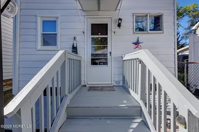 945 N Concourse, Aberdeen Township, NJ 07735 - Photo 19