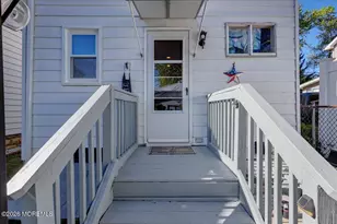 945 N Concourse, Aberdeen Township, NJ 07735 - Photo 19