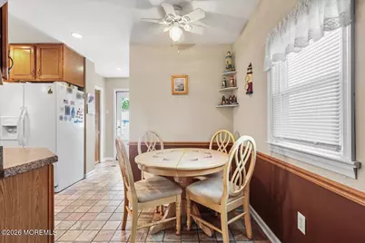 945 N Concourse, Aberdeen Township, NJ 07735 - Photo 7