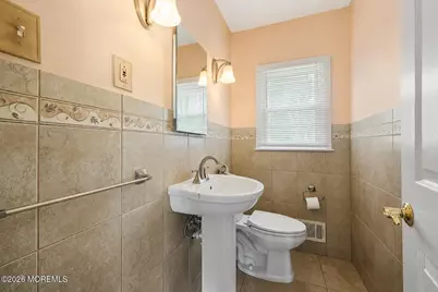 29 Highview Circle, Middletown, NJ 07748 - Photo 13