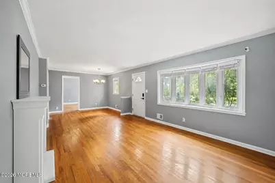 29 Highview Circle, Middletown, NJ 07748 - Photo 5